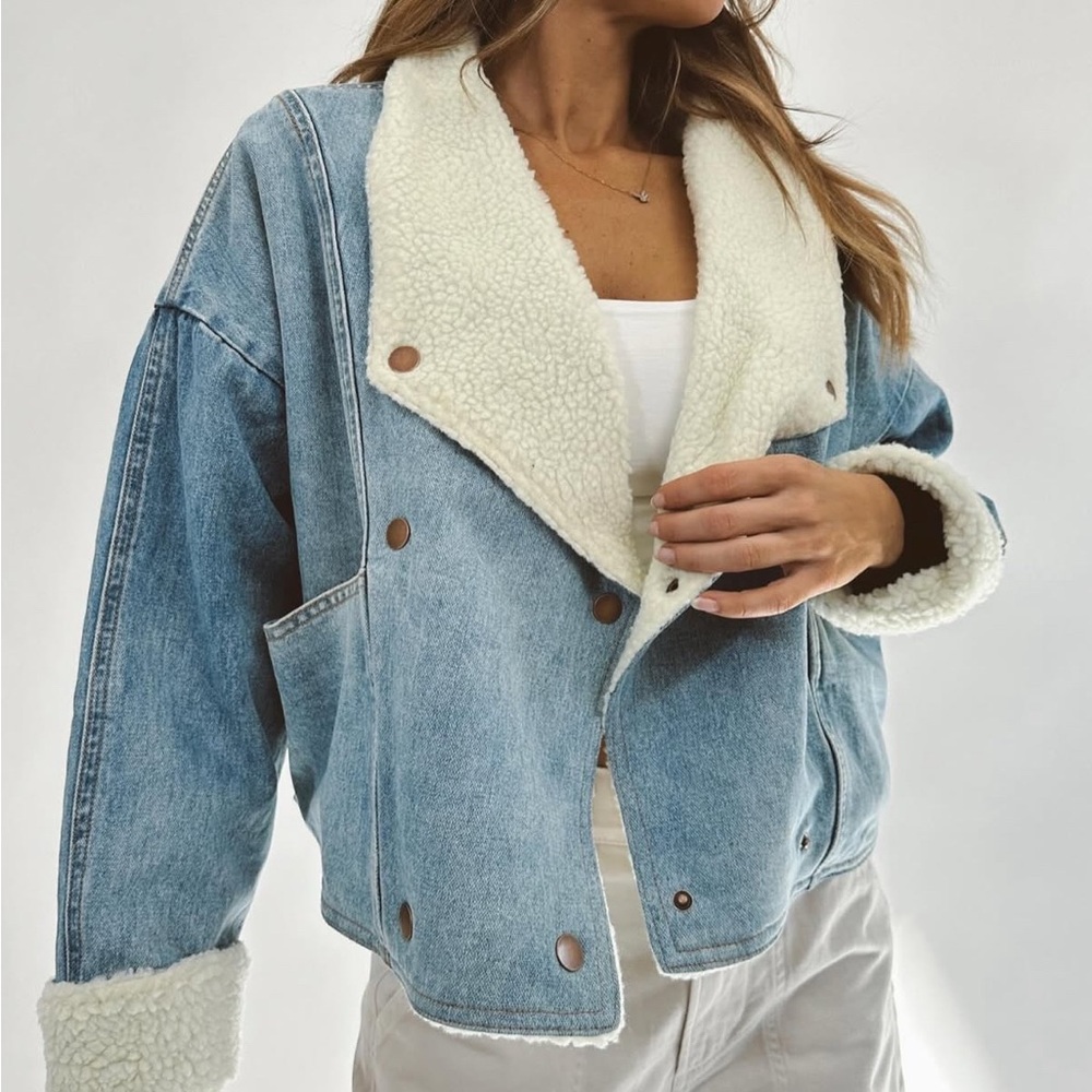 Women's Blue Denim Jacket with Sherpa Lining